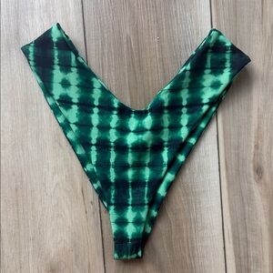 Skatie Reggea bikini bottom (L)